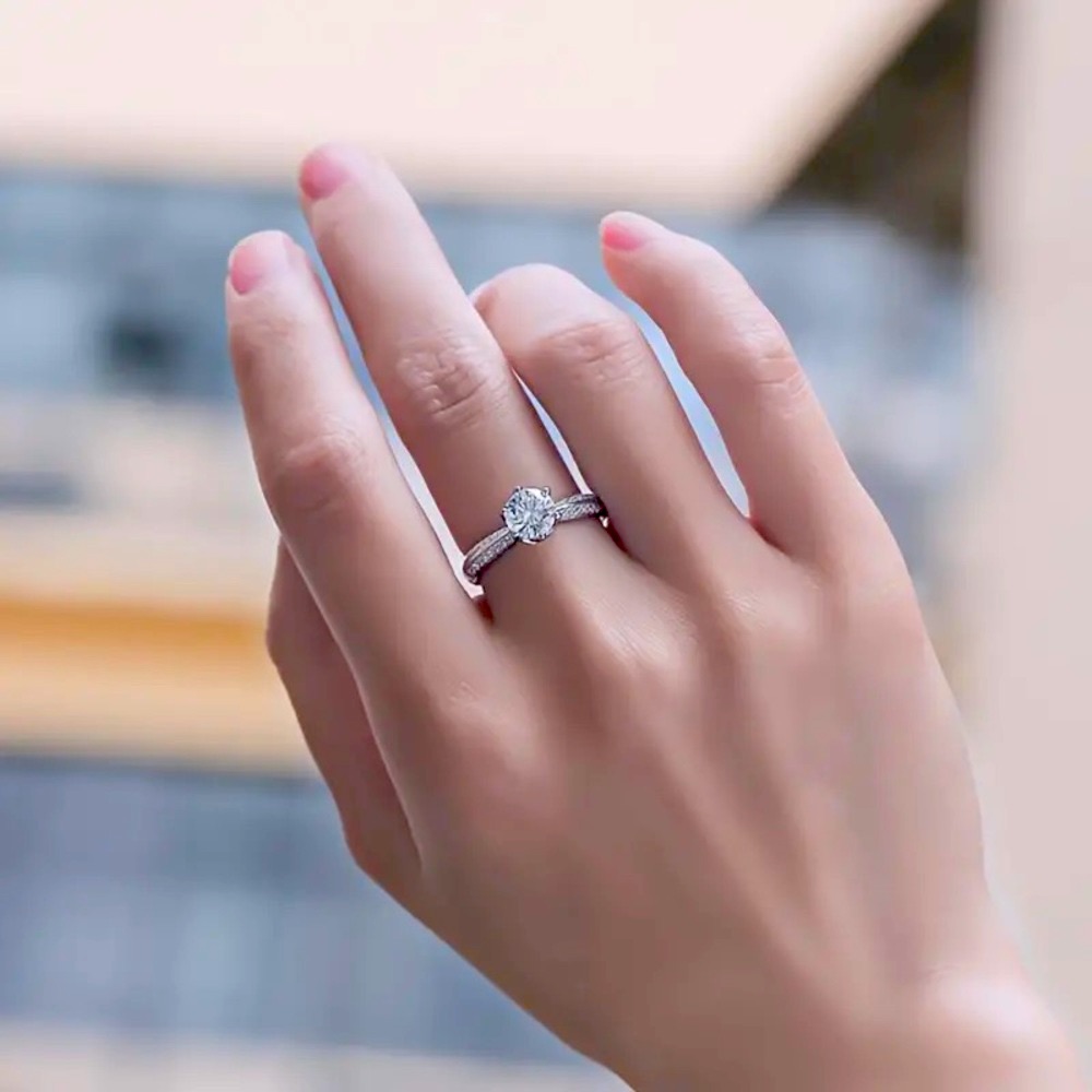 Certified 1 Ct Diamond Ring Lab Created Moissanite Diamond